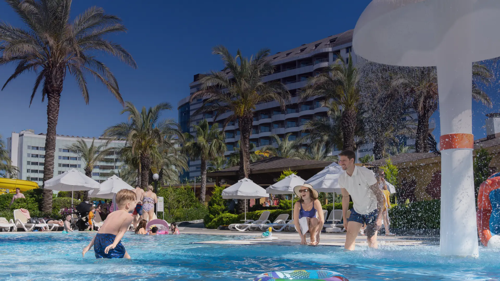 Royal Group Hotels on the Antalya coast — Royal Wings Hotel and Royal Taj Mahal